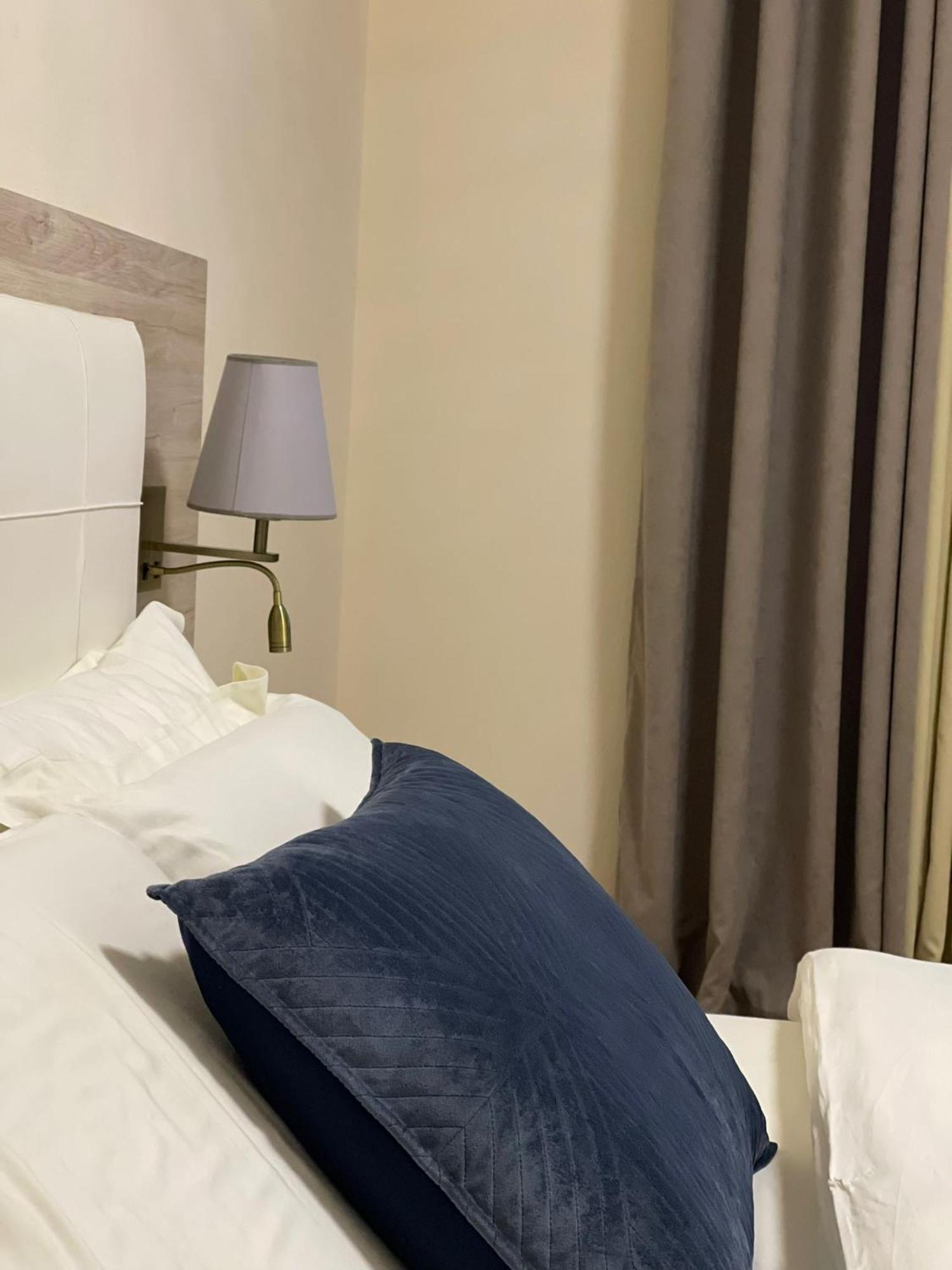 Hotel Vd Roleks วญอเรอ ภายนอก รูปภาพ